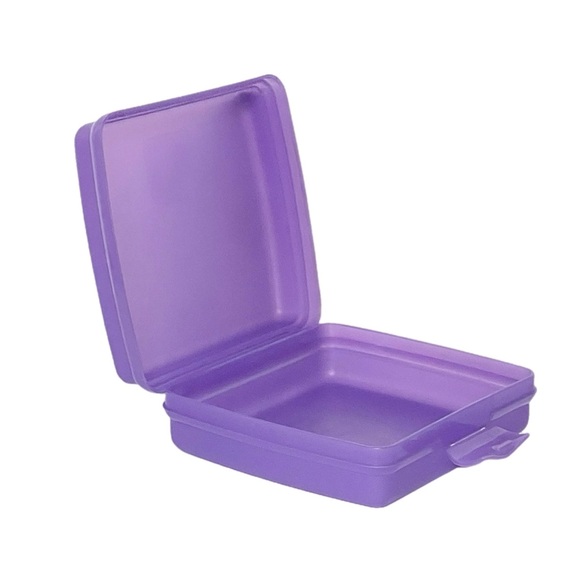 (2) Sandwich Keeper Containers - Picture 2 of 10